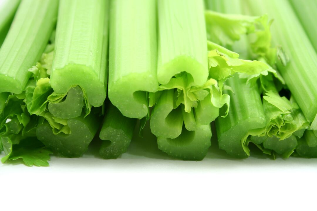 Celery for treatment of breast osteochondrosis
